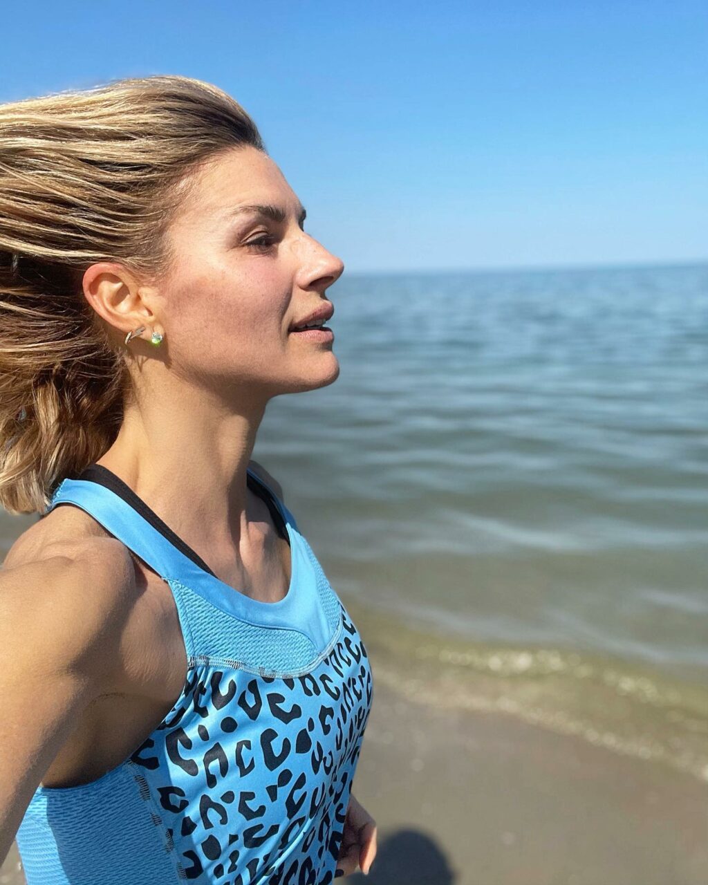 Martina Colombari, Summer feeling… su Instagram per i suoi fan