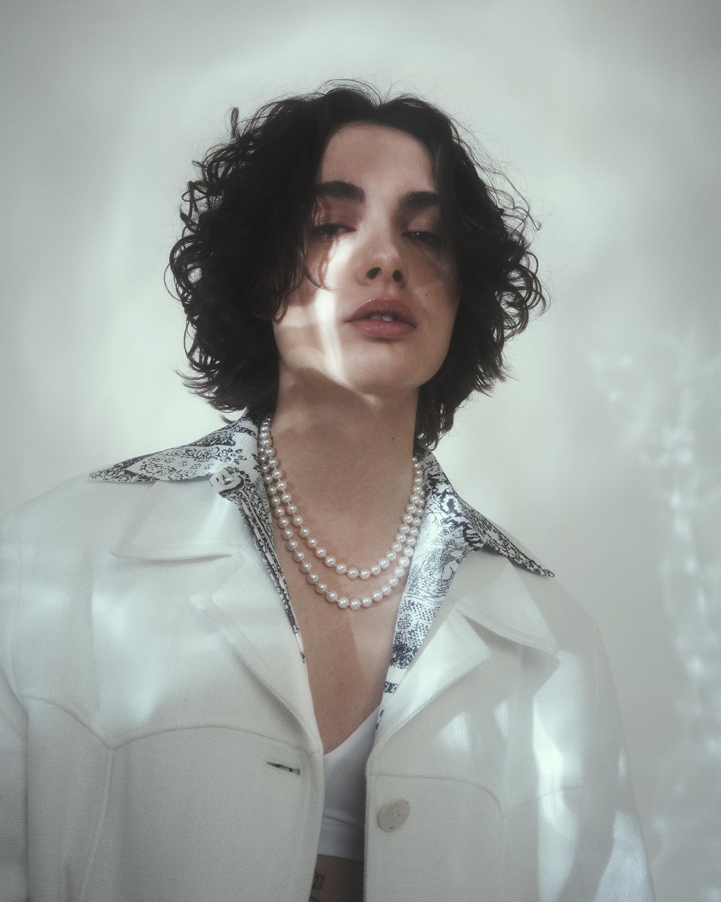 Madame IL MIO PRIMO ALBUM “MADAME” È PRIMO IN CLASSIFICA
Una sorpresa totalmente inasp...