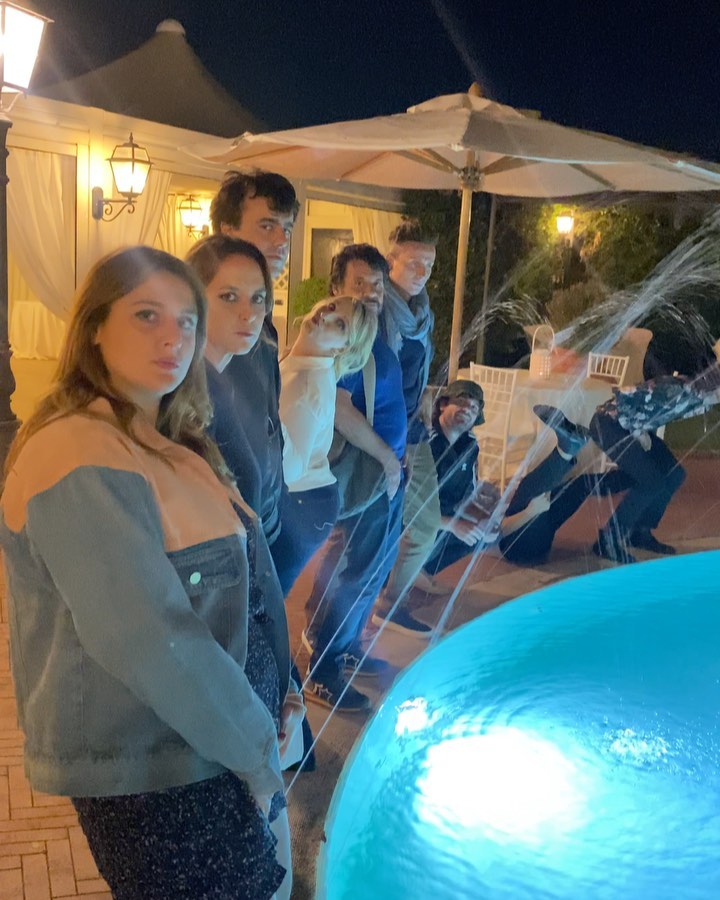 Fedez Grazie a tutti gli amici che hanno preso parte a LOL!
Mi sono divertito tanto, ...