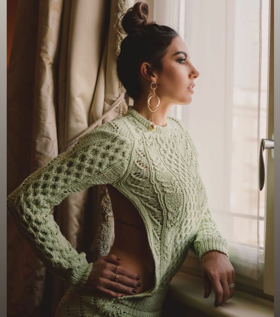 Elisabetta Gregoraci, Looking over… su Instagram saluta i suoi fan