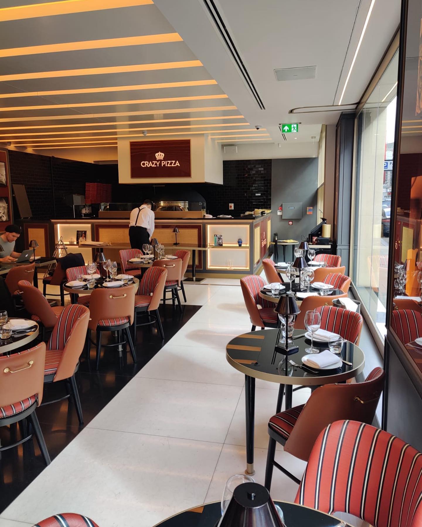 Flavio Briatore Oggi finalmente si apre nella splendida location a Knightsbridge di fronte ad ...