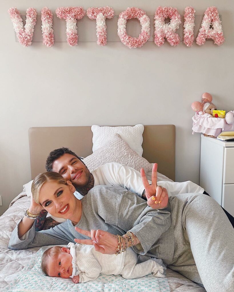 Fedez, La nostra Vittoria… su Instagram per i suoi fan