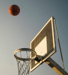 Ecco a voi la regina dell'eleganza, la dea della bellezza, la musa di Flavio Briatore (ah, gli ex...