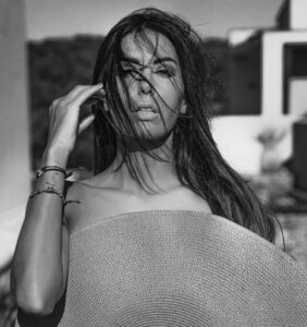 Elisabetta Gregoraci, Spettinata… su Instagram per i suoi fan