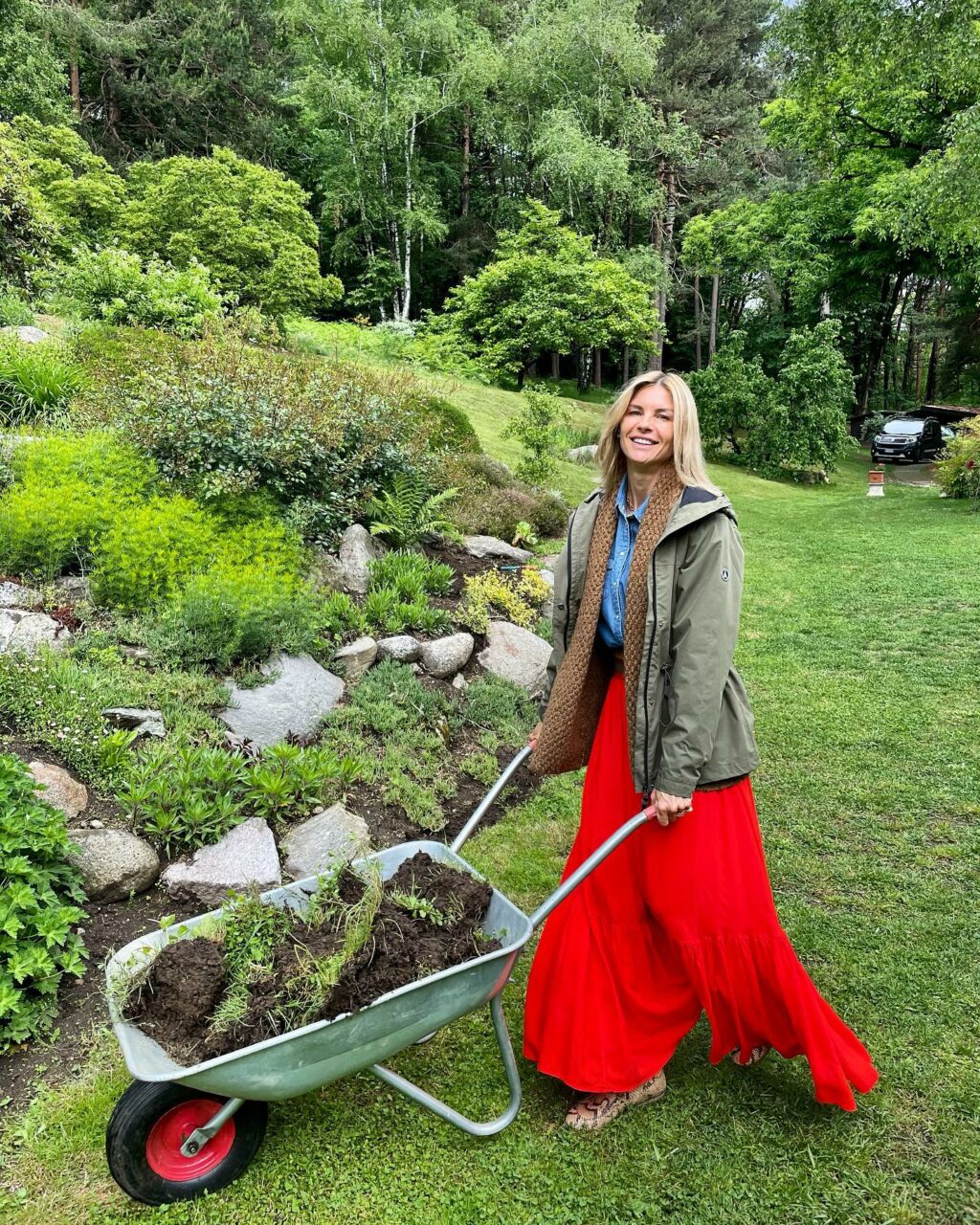 Martina Colombari, Misura la felicità con quello che fai… su Instagram incanta i suoi fan