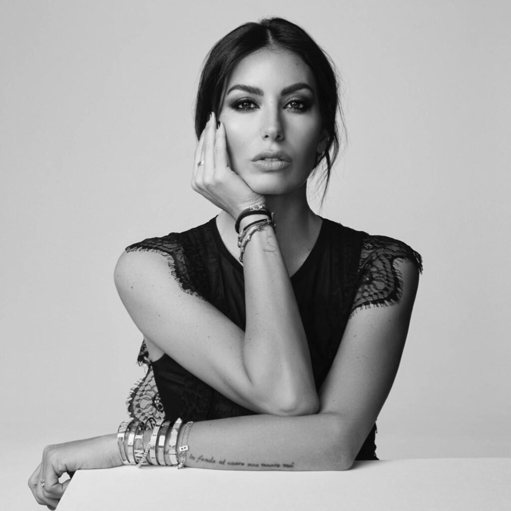 Elisabetta Gregoraci, Dreaming… su Instagram incanta i suoi fan