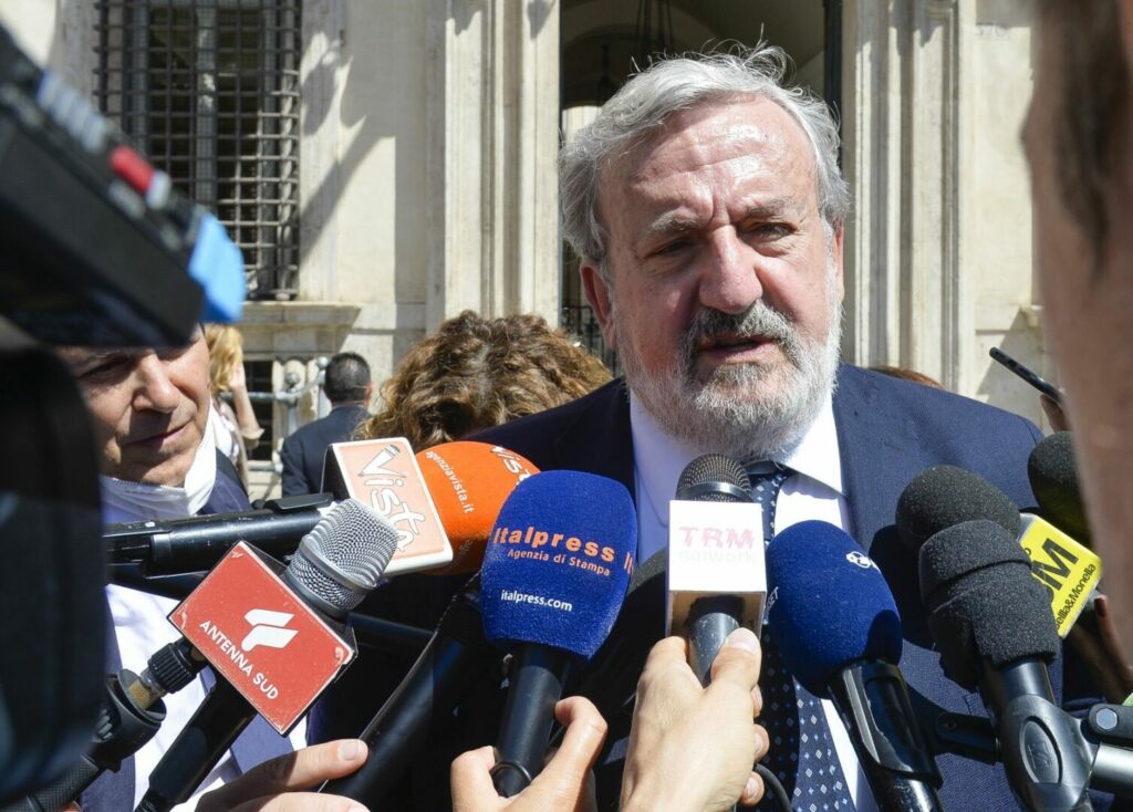 Emiliano ricorre alla Consulta contro la legge sull’Autonomia Differenziata