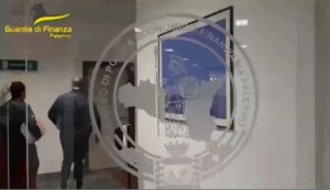 A Hammamet, in Tunisia, è stato arrestato un imprenditore italiano soggetto a una misura cautelare...