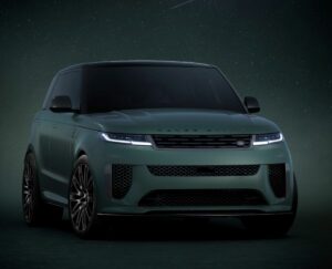 La Range Rover House a Courmayeur riapre le sue porte