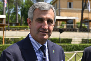 Marco De Paola, Presidente della FISE, ha tenuto una conferenza stampa il 17 maggio 2022 a Roma per...