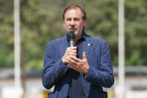 Durante il Campionato Italiano Assoluto di Società di Atletica in Italia, Stefano Mei, presidente...