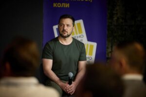 Zelensky: “74 comunità sotto il nostro controllo, avanziamo verso Kursk”