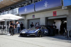 Il primo esemplare della Maserati MCXtrema consegnato a Laguna Seca