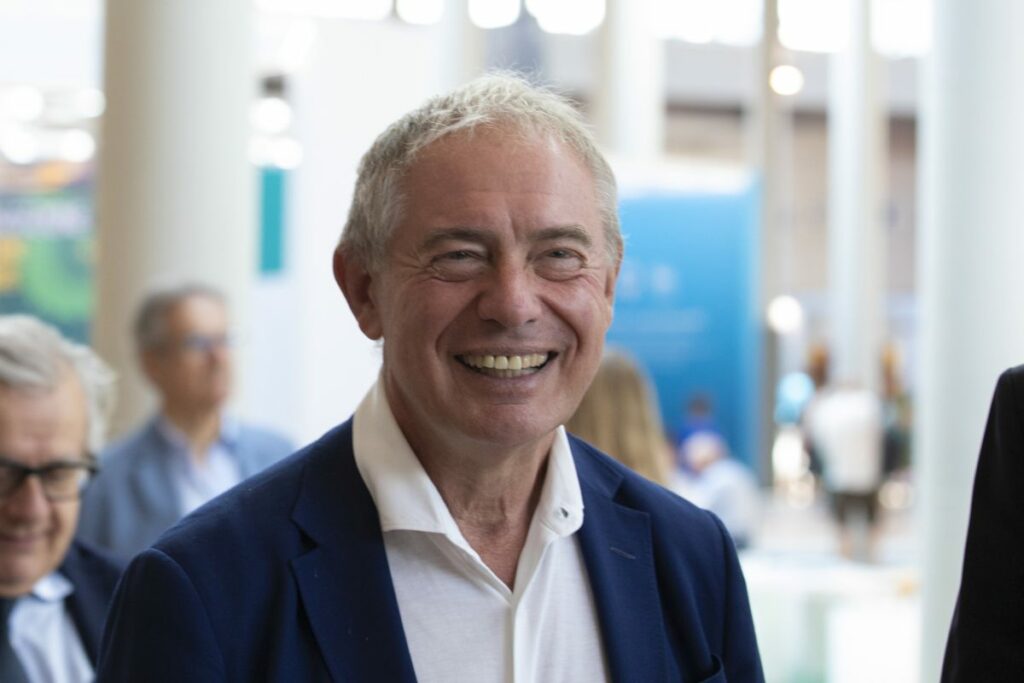 Il ministro Adolfo Urso ha sottolineato al Meeting di Rimini la necessità di un altro produttore di...