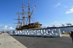 Il vino italiano è tra le eccellenze presentate nel tour mondiale dell'Amerigo Vespucci a Tokyo, con...