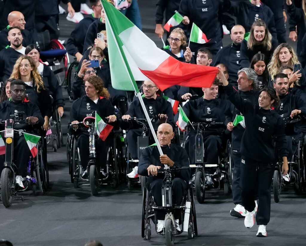 I XVII Giochi Paralimpici sono ufficialmente iniziati a Parigi, con una cerimonia di apertura...