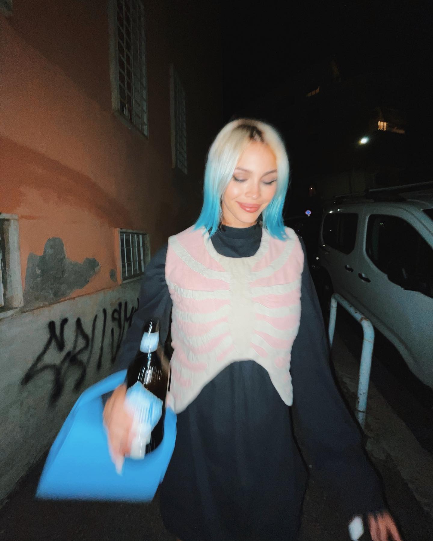 Rose Villan RMA
thank you so much // for my custom piece !!!...