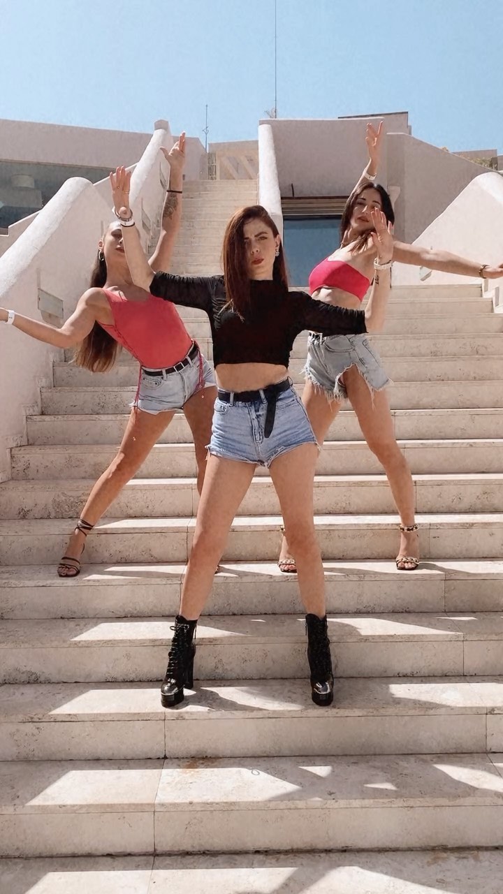 Annalisa Puglia Vibes
E buongiorno a tutti...