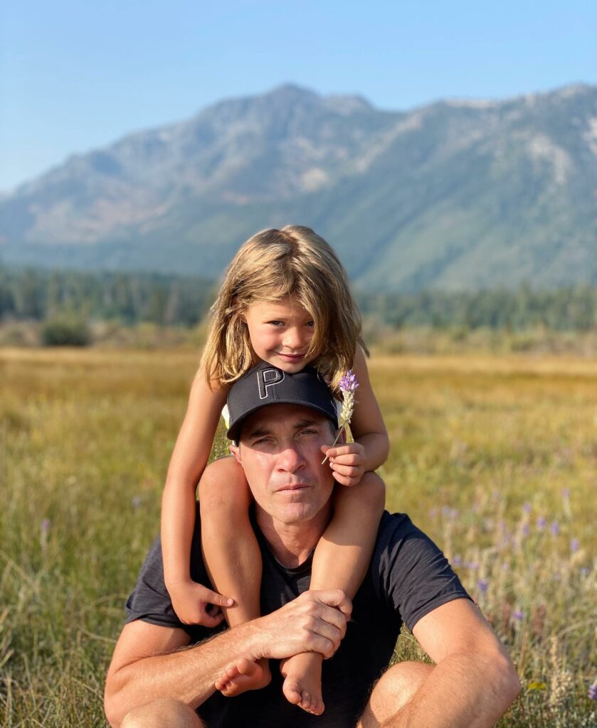 Elisabetta Canalis, … su Instagram per i suoi fan