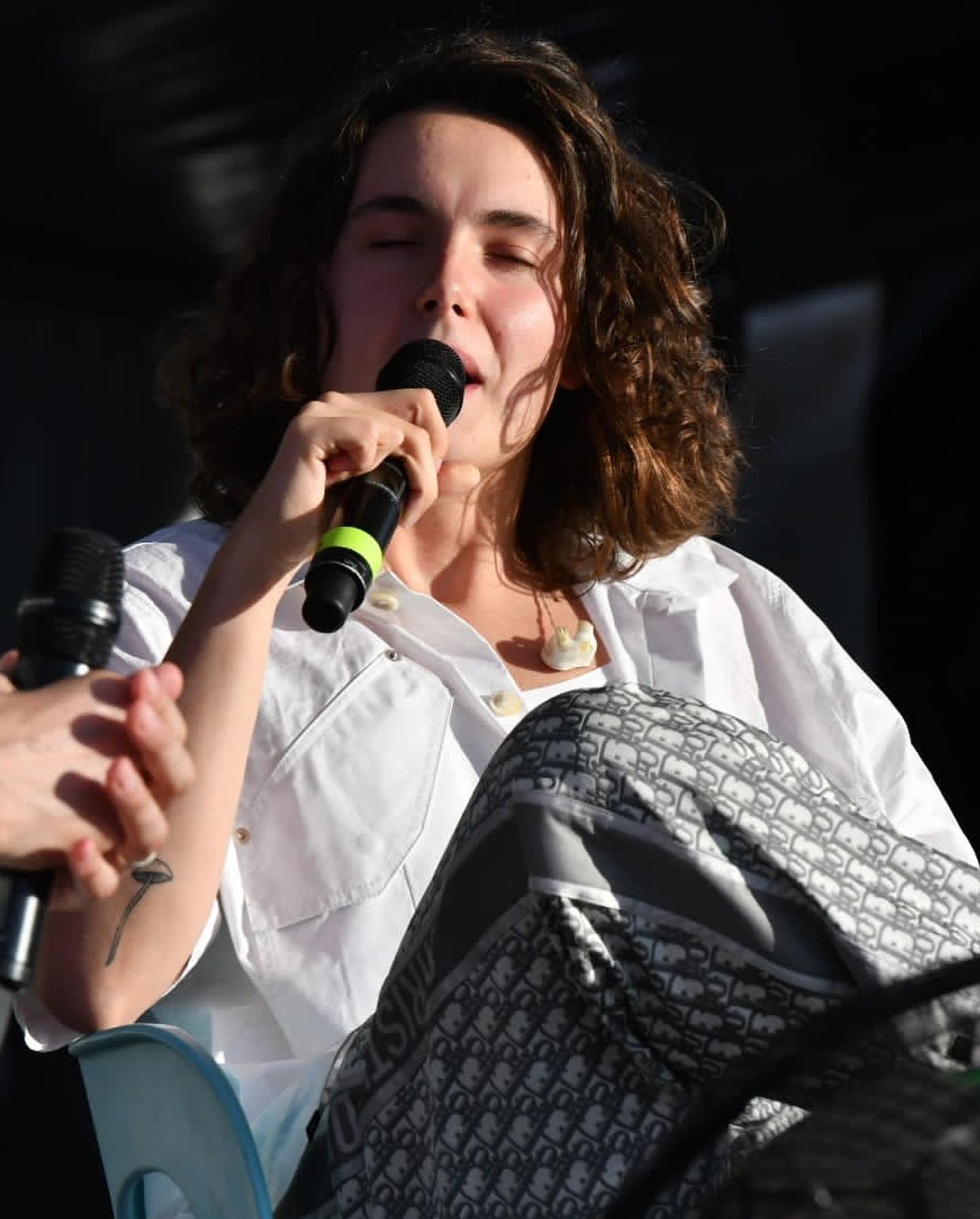 Madame grazie e a tutti i presenti, love...