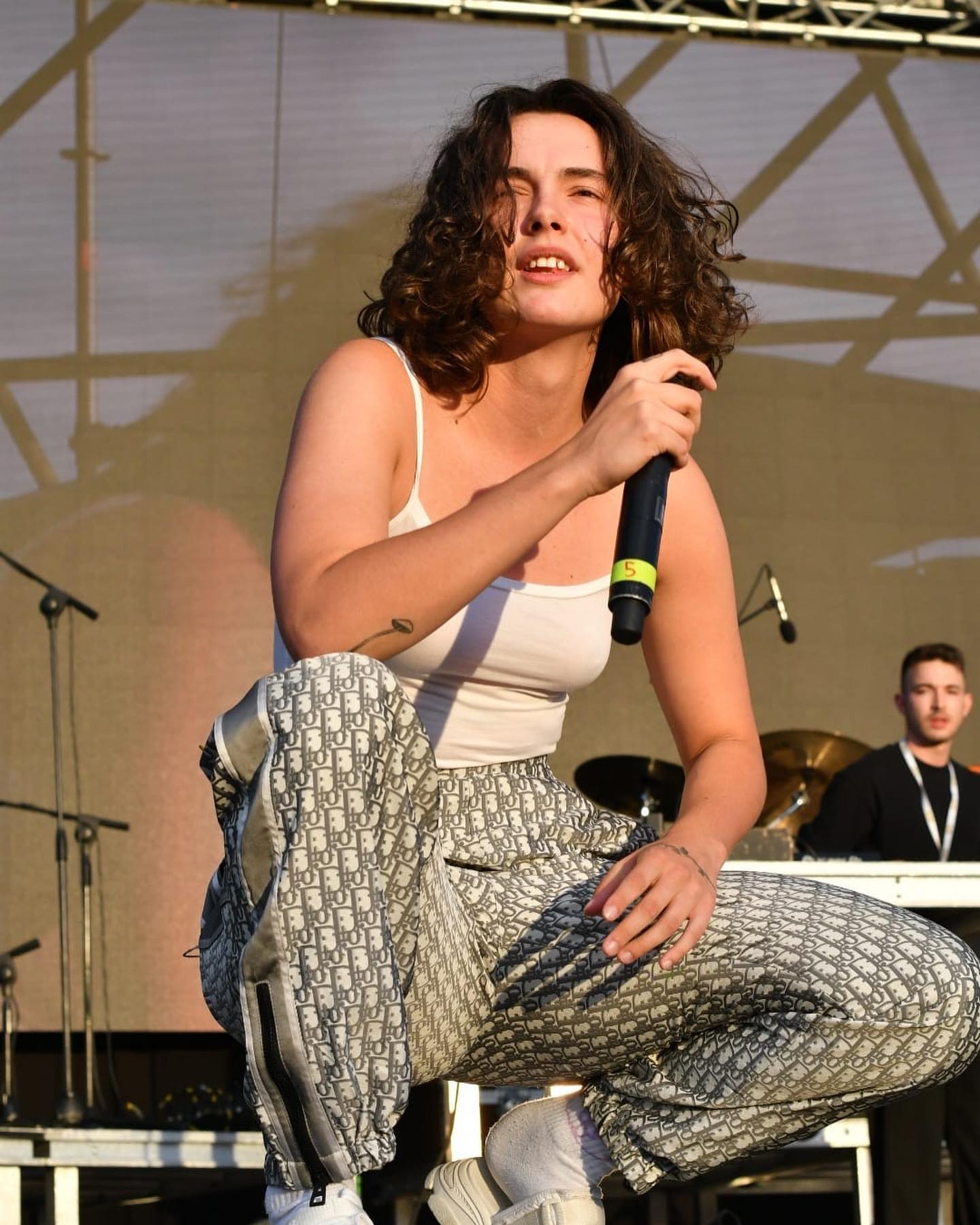 Madame grazie e a tutti i presenti, love...