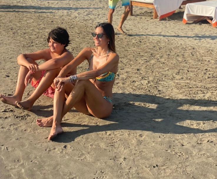 Elisabetta Gregoraci Noi
.
.
....