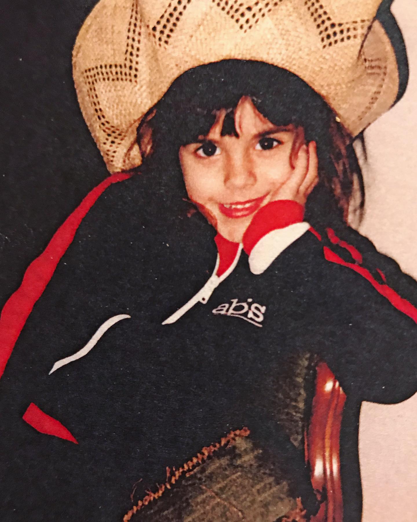 Elisabetta Canalis Straight from the eighties
Oggi viaggiamo nei ricordi e nei mitici anni ’80 ins...