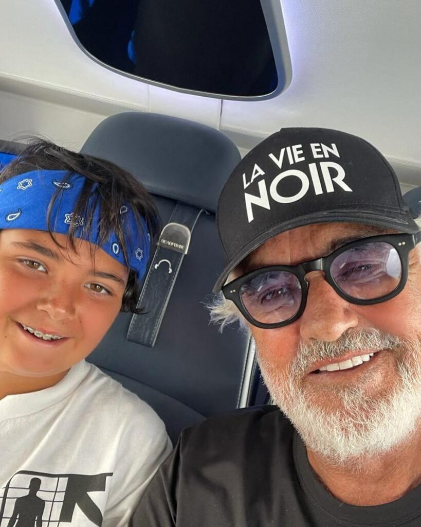 Flavio Briatore, Buona domenica da me e… su Instagram per i suoi fan