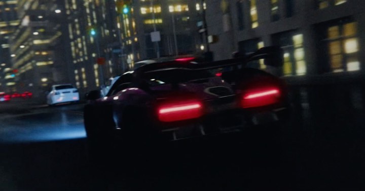 Rose Villan, e giuro che se io potessi scegliere, vorrei bruciare nella notte con te baby lin… su Instagram per i suoi fan