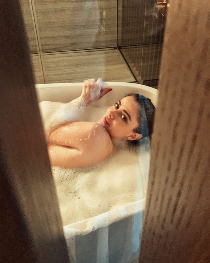 Annalisa, … su Instagram delizia i suoi fan