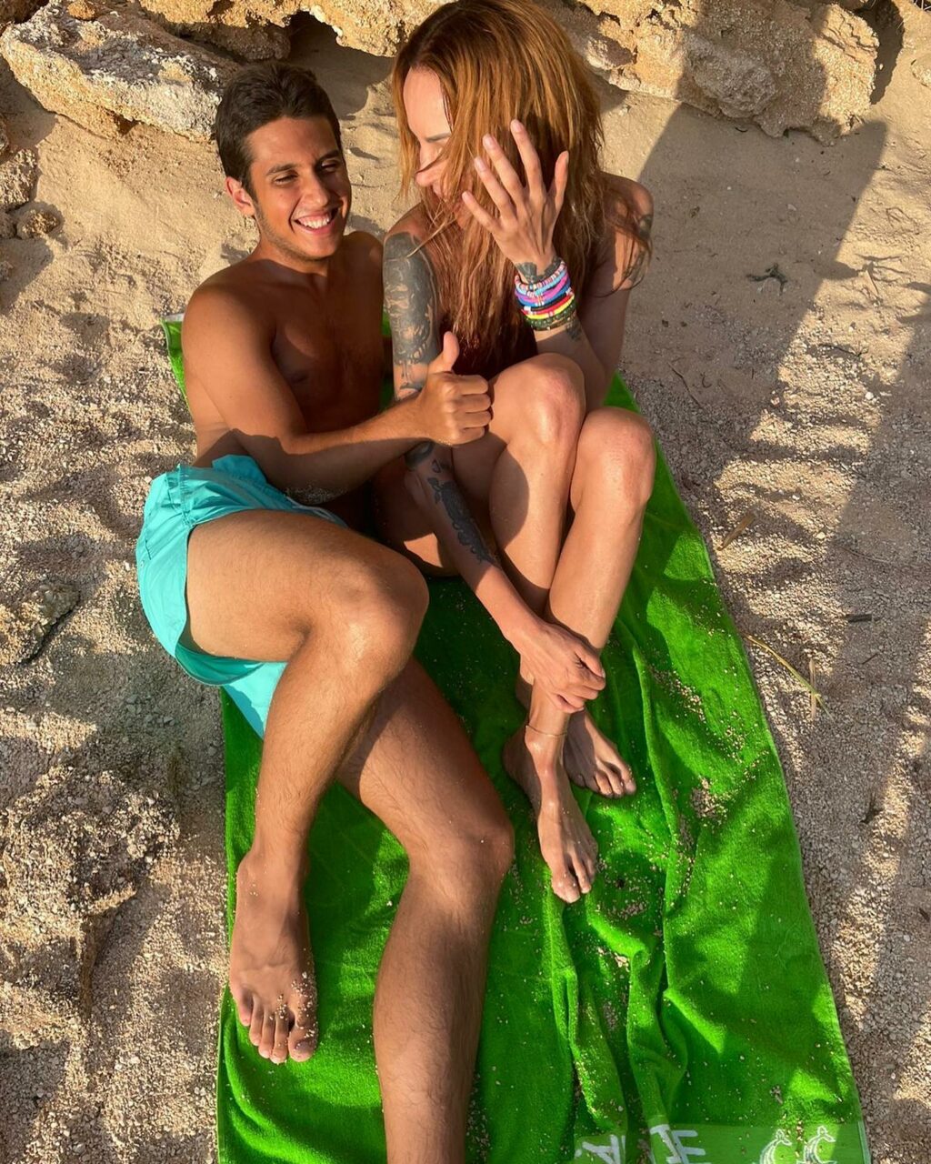 Ciao cari lettori! Oggi vogliamo parlarvi di uno dei personaggi più discussi e sorprendenti degli...