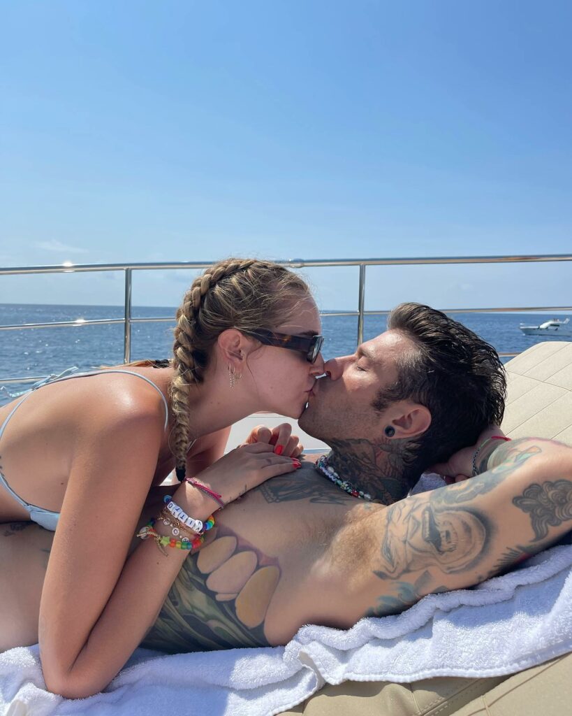 Fedez, … su Instagram incanta i suoi fan