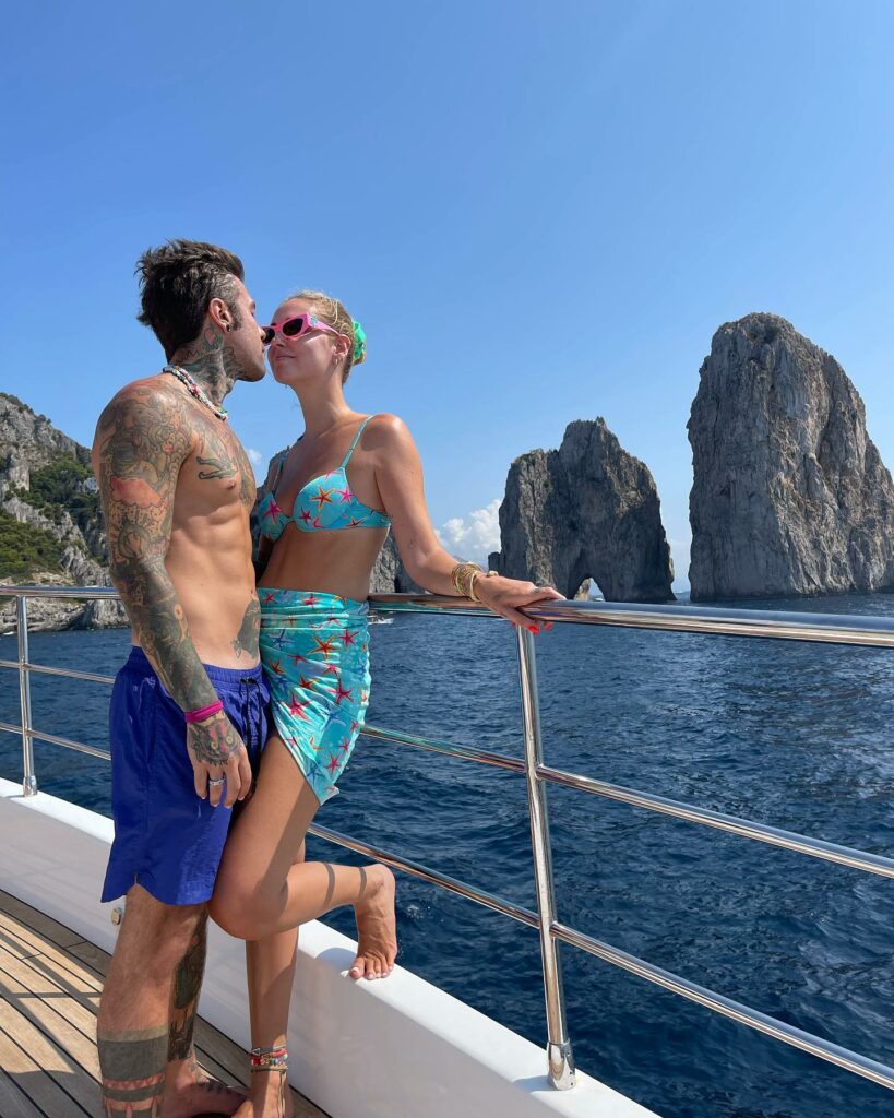 Fedez, So’ pazzo ‘e te… su Instagram incanta i suoi fan