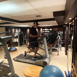 Flavio Briatore, Training mattutino… su Instagram per i suoi fan