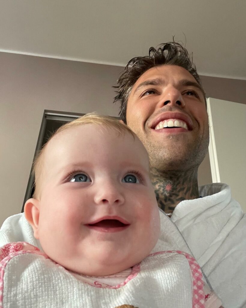Fedez, … su Instagram delizia i suoi fan