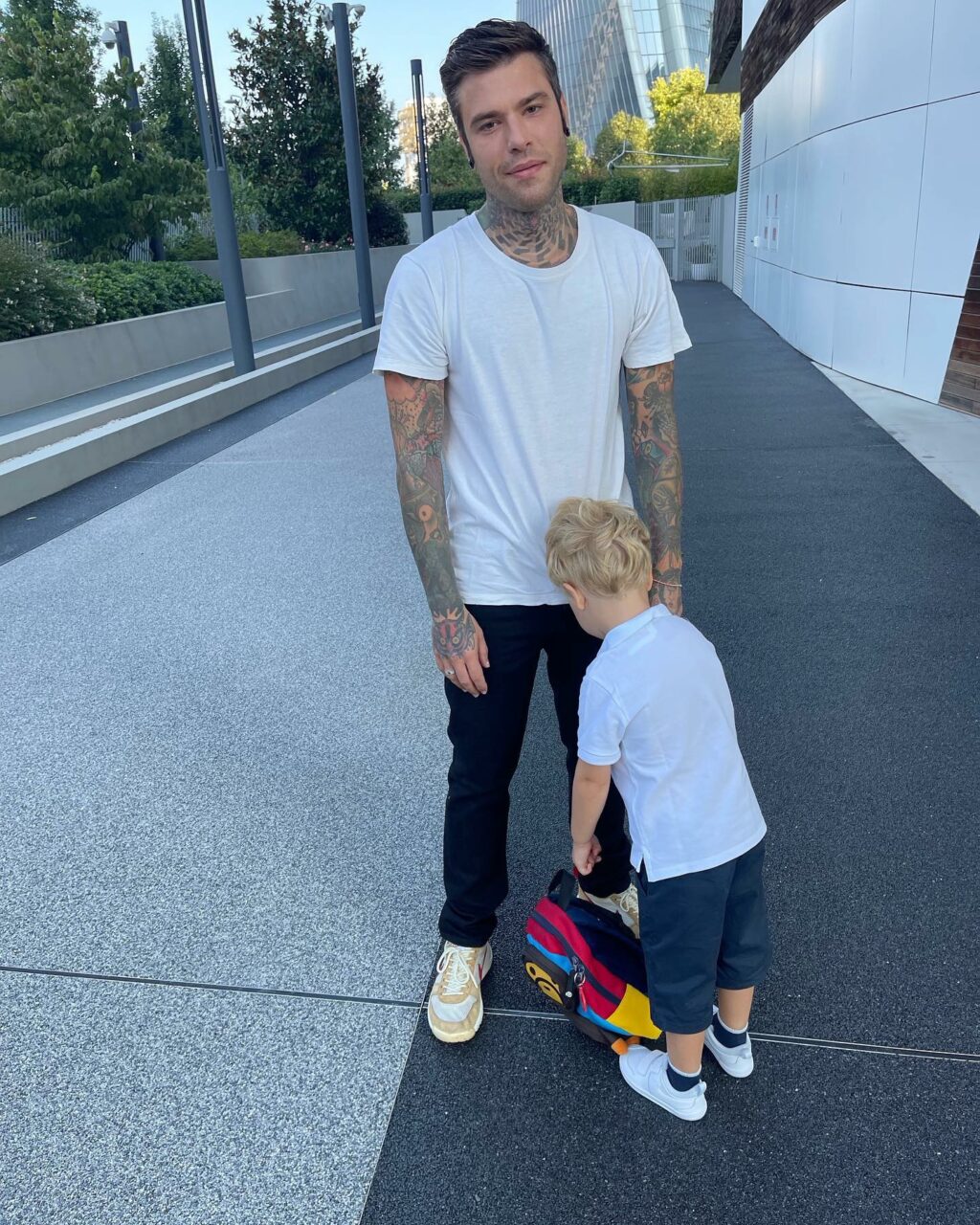 Fedez, Oggi primo giorno di scuola di Leo… su Instagram incanta i suoi fan