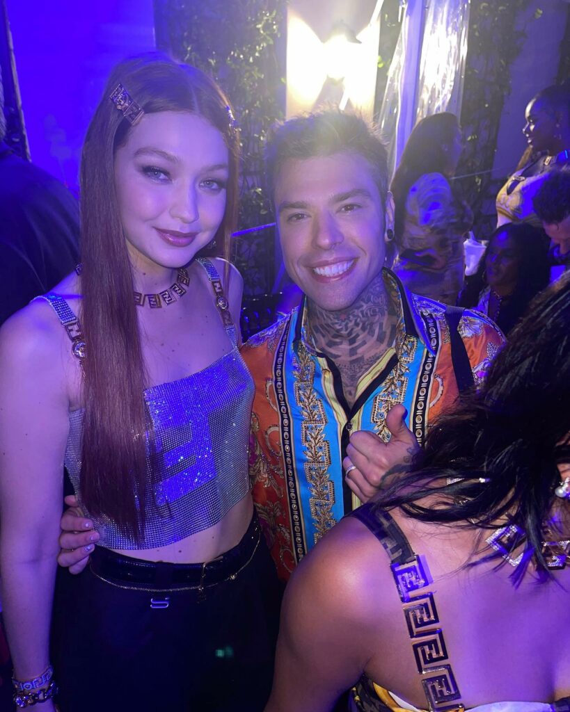 Fedez, Giurooo mi fai venire voglia di futuro…ah no!… su Instagram per i suoi fan