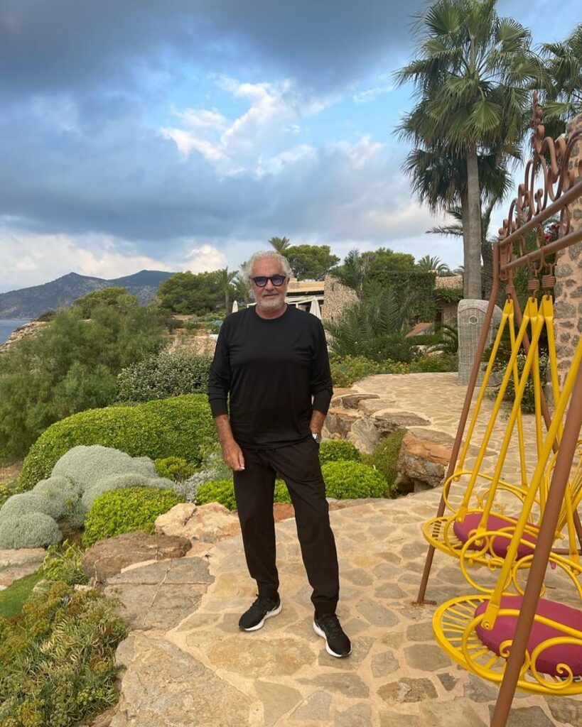 Flavio Briatore, Ibiza… su Instagram delizia i suoi fan