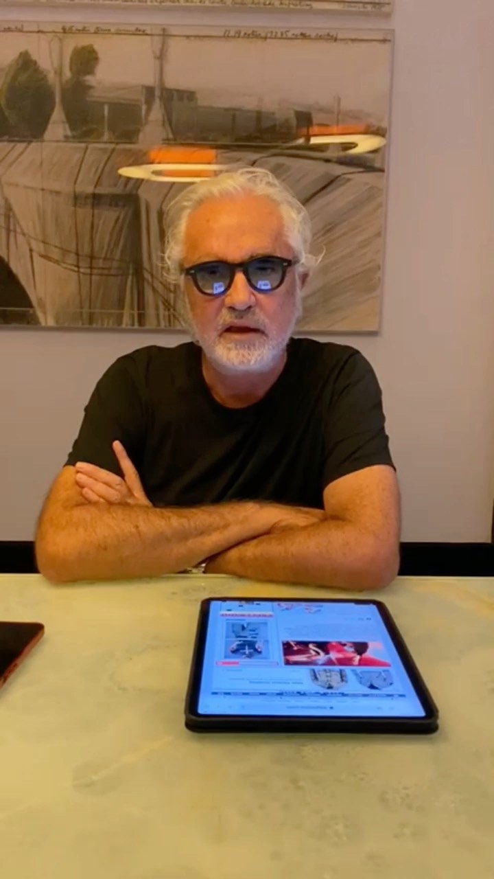 Flavio Briatore Vi sembra accettabile una proposta simile?
Ditemi la vostra nei commenti...