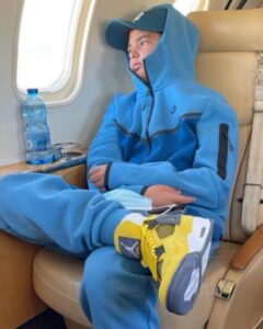 Flavio Briatore, Fine del weekend… su Instagram stupisce i suoi fan