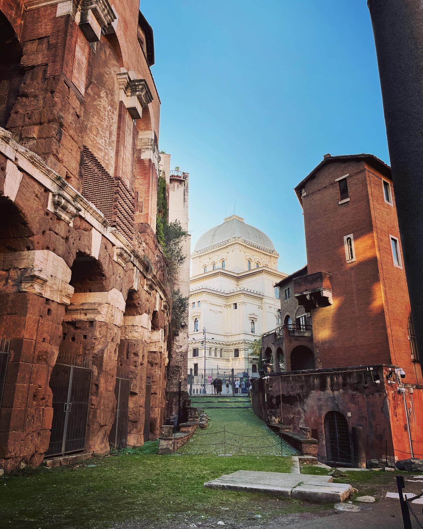 Selvaggia Lucarelli Ghetto, Trastevere, Isola Tiberina. Grazie Roma per averci regalato una giornata...