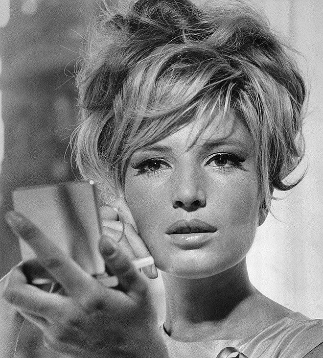 Elisabetta Canalis ...