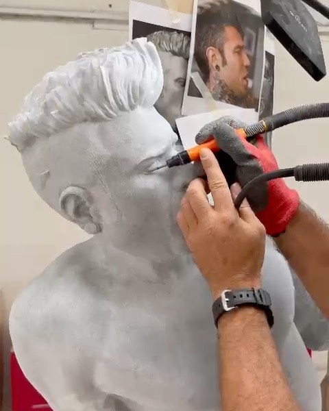 Fedez “Disumano” è disco d’oro in una settimana
Grazie a tutte le persone che hanno s...