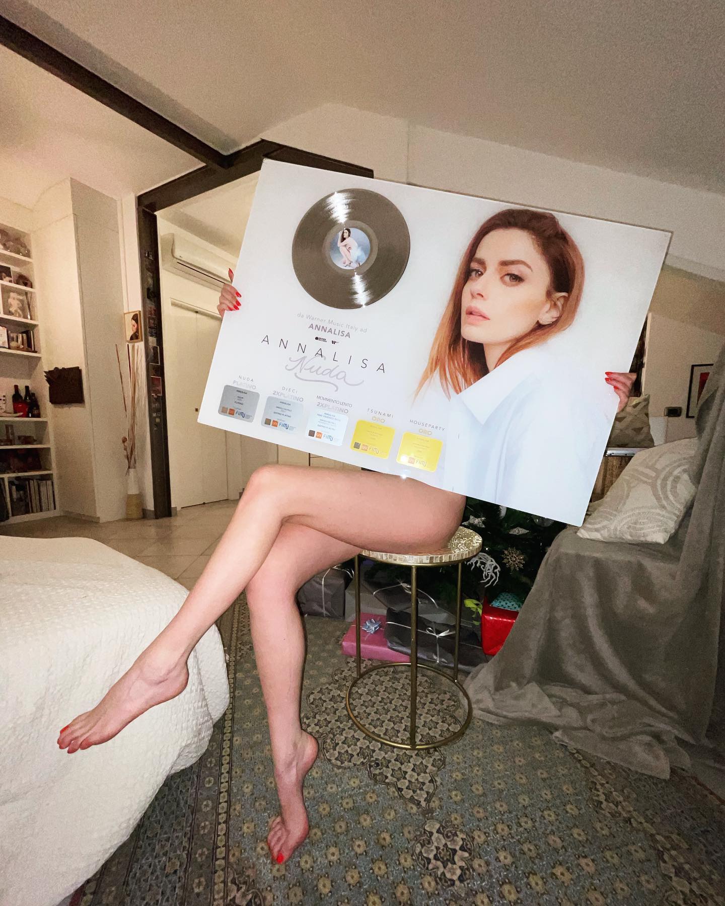 Annalisa Oggi ho ricevuto un regalo di Natale in anticipo e non ho resistito
Con questo...