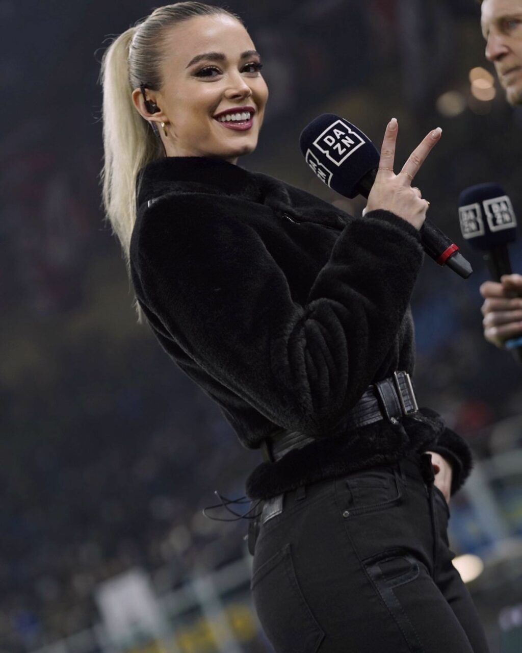 Diletta Leotta, Saturday night… su Instagram per i suoi fan