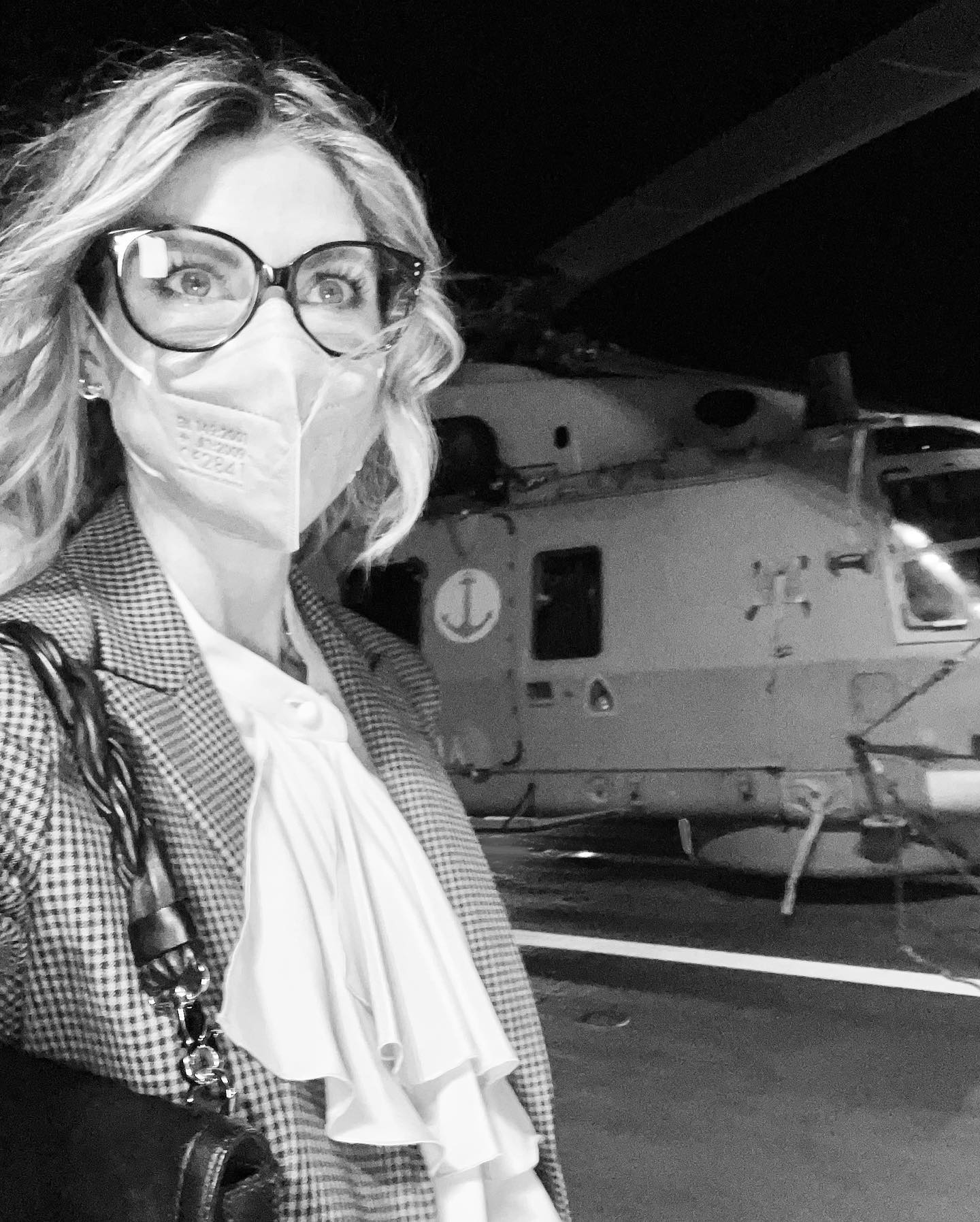 Martina Colombari “In arduis
servare mentem.”
Quando arrivi in Haiti, ti chiedi dove sia Dio. Ti ...