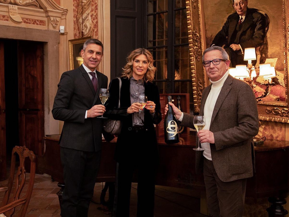 Martina Colombari VALENTINE’S DAY
Marty & Ale...