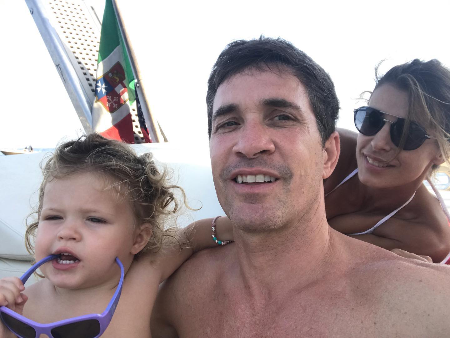 Elisabetta Canalis Happy Valentine’s Day from the 2 women of your life Brian .
You can easily gues...