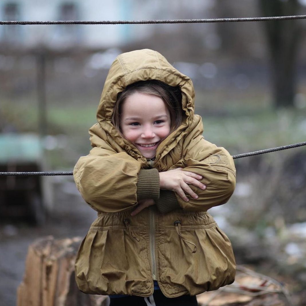Martina Colombari Ci sono cose da non fare mai,
né di giorno né di notte, né per mare né per
terr...