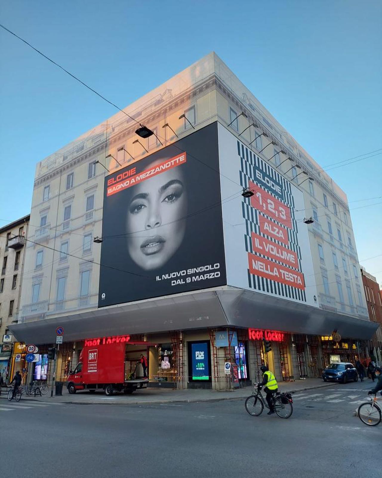 Elodie Bagno a mezzanotte, il nuovo singolo prodotto da & Scritto da . Fuori il 9 ma...